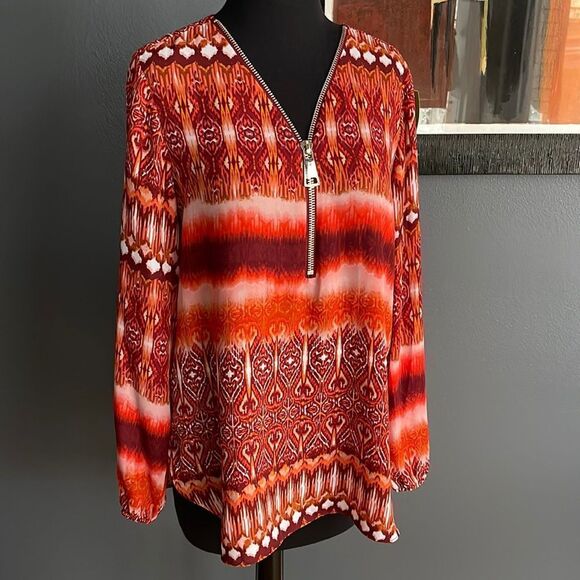 Zac & Rachel shades of red/orange silky crepe zipper neckline top. Medium. - Picture 1 of 5